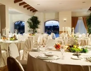 Castel Del Monte Park Hotel 4*