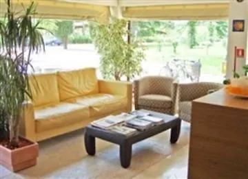 Castel Del Monte Park 4* Andria